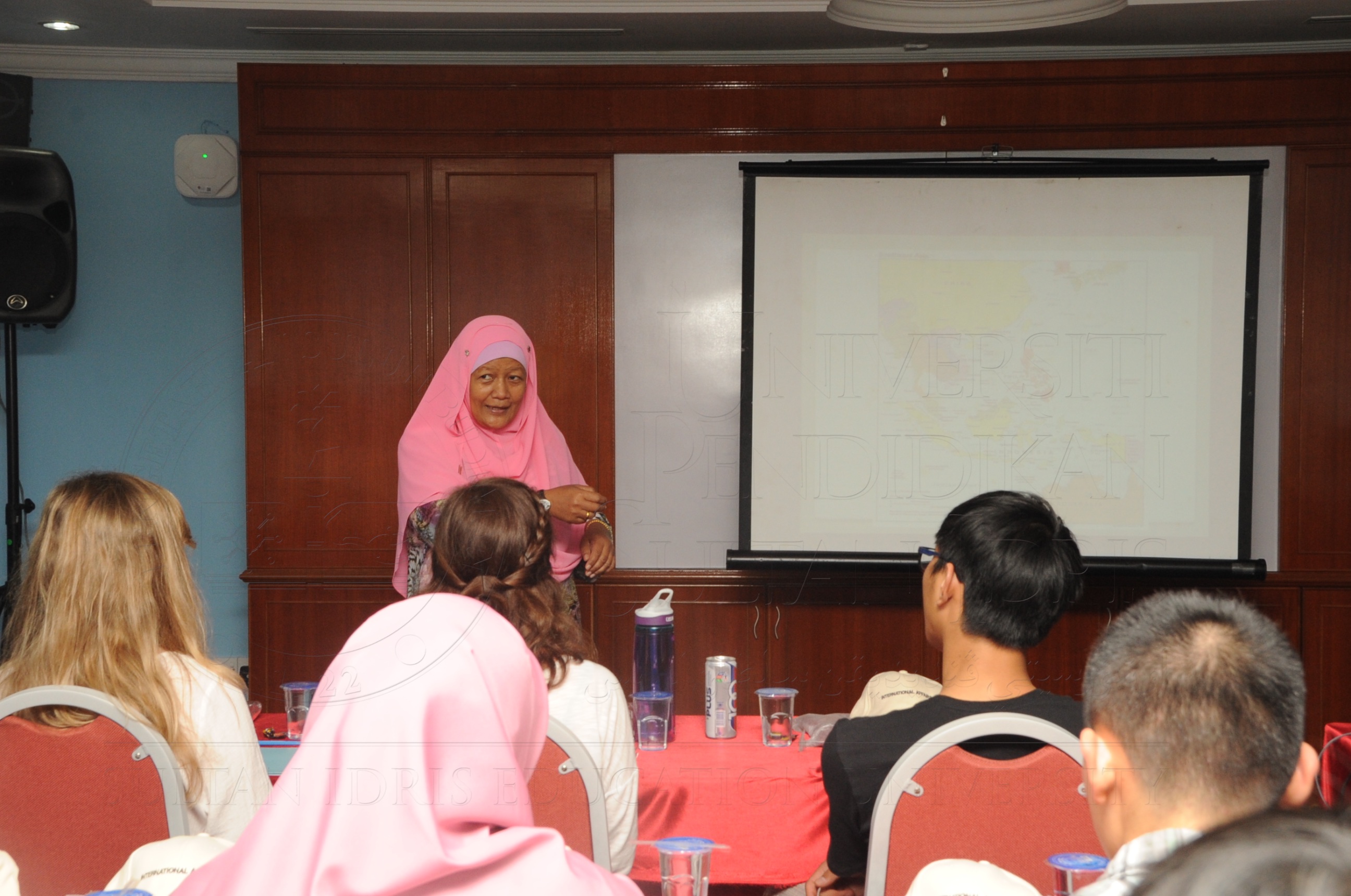 PRO16 17 antarabangsa HAS 9964